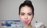Beauty Clinic Spa εκτάριο τα δερμικά του προσώπου περιγράμματα μορφής υλικών πληρώσεως προσθέτουν το υλικό πληρώσεως Wrinles όγκου